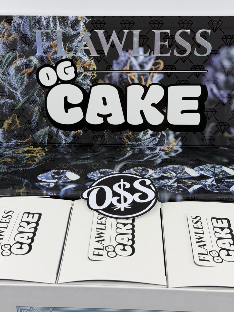 Buy Authentic OG Cake Flawless 2G Disposable Vape Bars