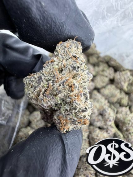 ICE CREAM RUNTZ STRAIN ice cream runtz weed strain ice cream runtz strain review ice cream runtz strain indica or sativa ice cream runtz strain effects