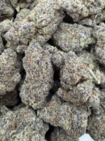 RAINBOW BOMB STRAIN, RAINBOW BOMB WEED STRAIN, rainbow bomb weed, rainbow papaya bomb strain, rainbow glitter bomb strain